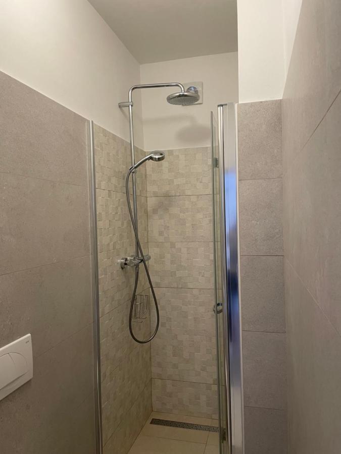 Guesthouse Tariba Supetarska Draga Εξωτερικό φωτογραφία