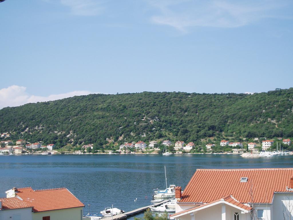 Guesthouse Tariba Supetarska Draga Εξωτερικό φωτογραφία