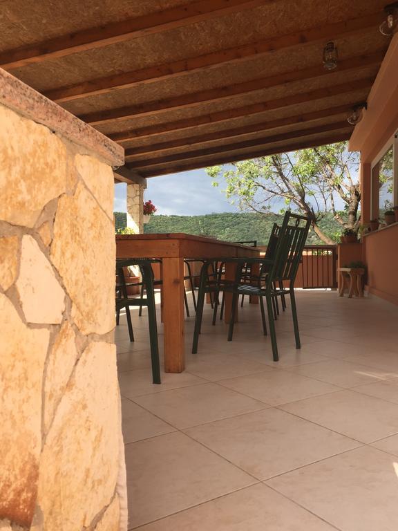 Guesthouse Tariba Supetarska Draga Εξωτερικό φωτογραφία