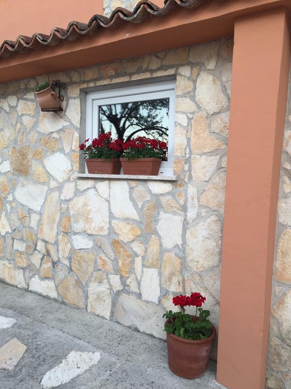 Guesthouse Tariba Supetarska Draga Εξωτερικό φωτογραφία