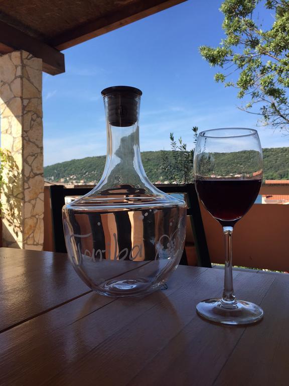 Guesthouse Tariba Supetarska Draga Εξωτερικό φωτογραφία
