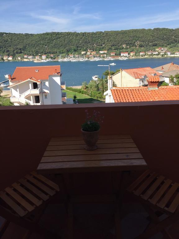 Guesthouse Tariba Supetarska Draga Εξωτερικό φωτογραφία