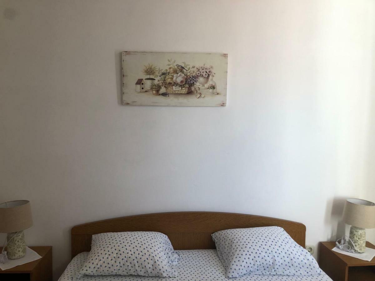 Guesthouse Tariba Supetarska Draga Εξωτερικό φωτογραφία